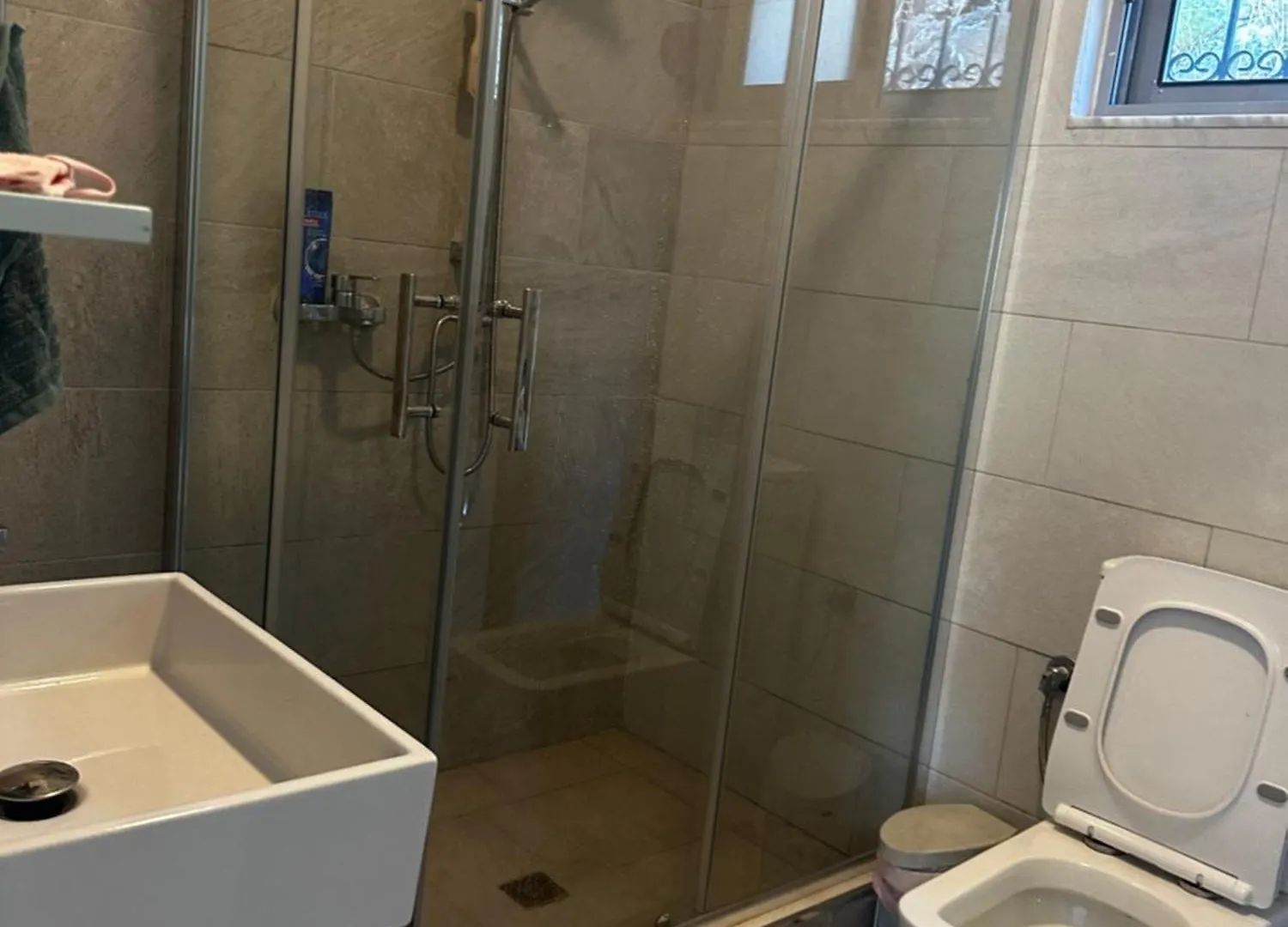 Villa Anderr Sarande 0*,  Albania