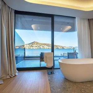 Hotel Alyacht Premium, Sarandë